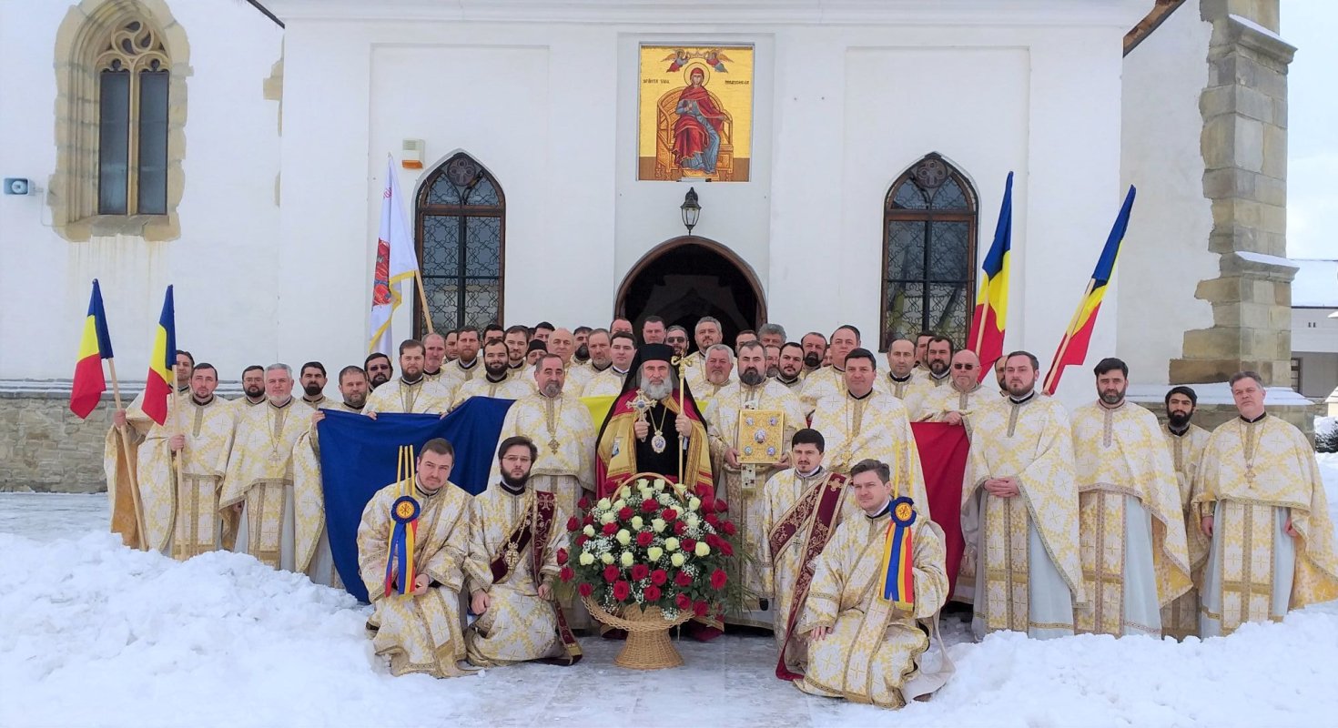 Preoţii Protoieriei Oneşti, în Sinaxă la Roman 2531