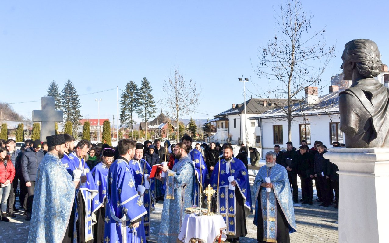 Manifestări Dedicate Lui Mihai Eminescu Poza 5