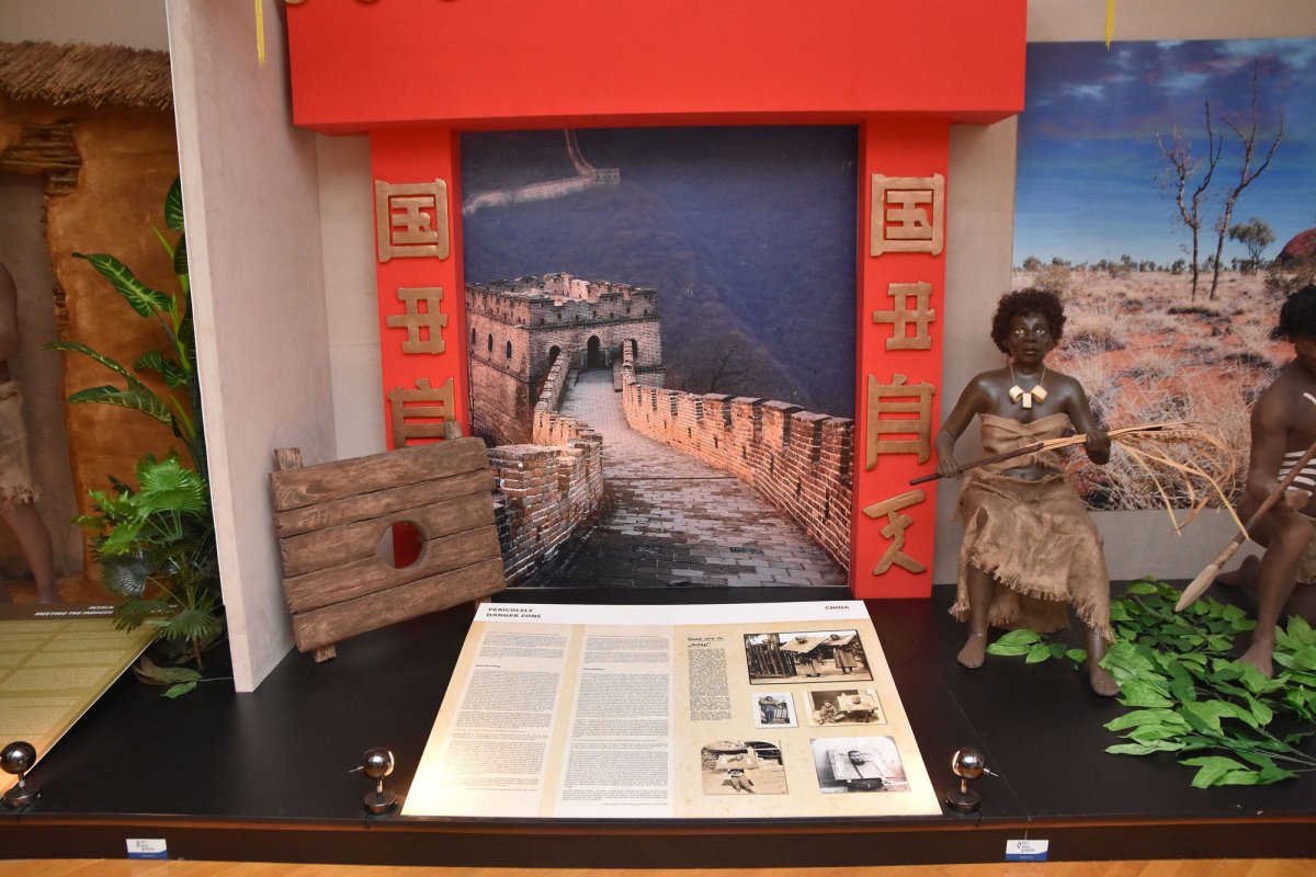 Călătorie în jurul lumii în opinci 2377