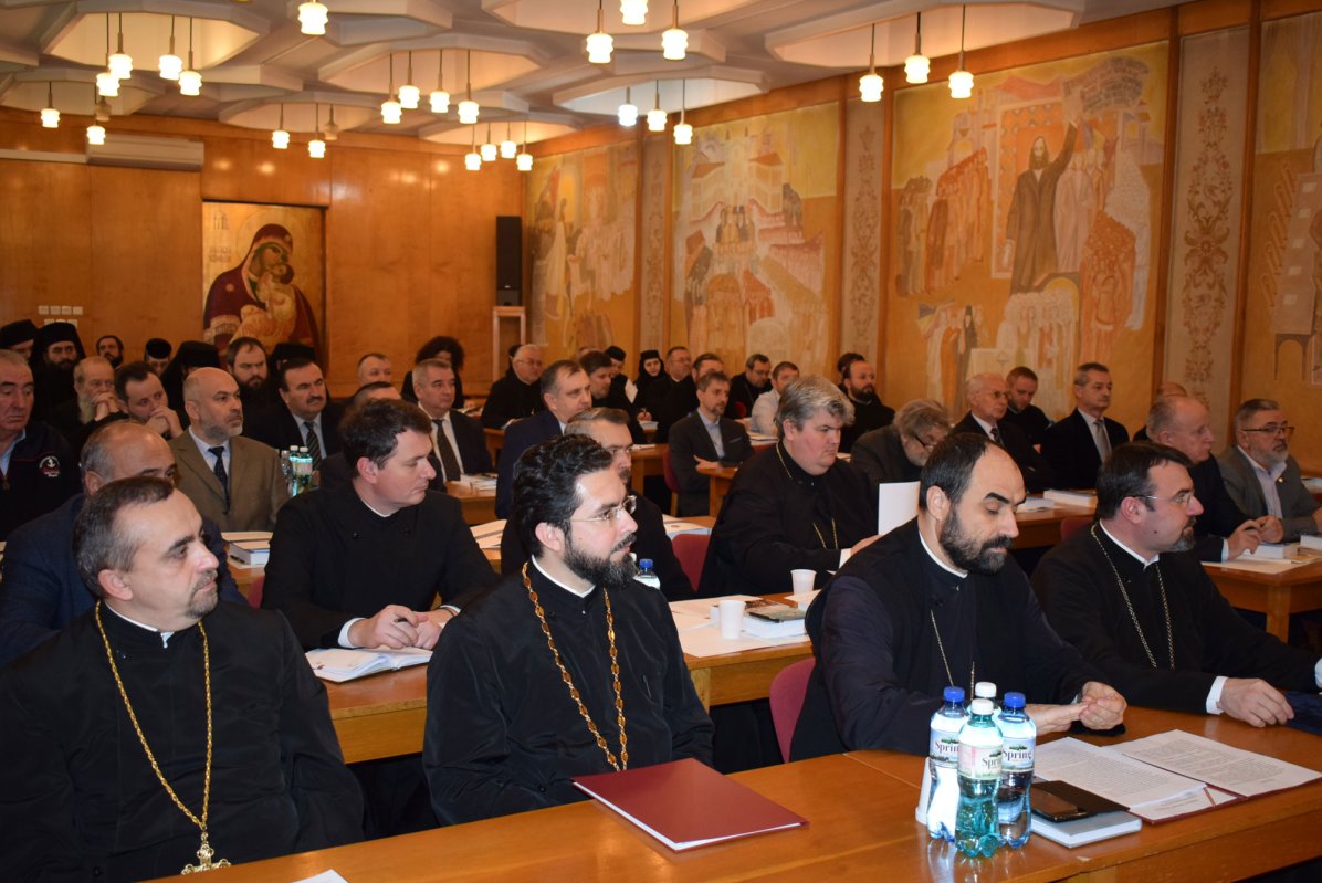 Activități filantropice pentru semenii aflați în nevoi 2344