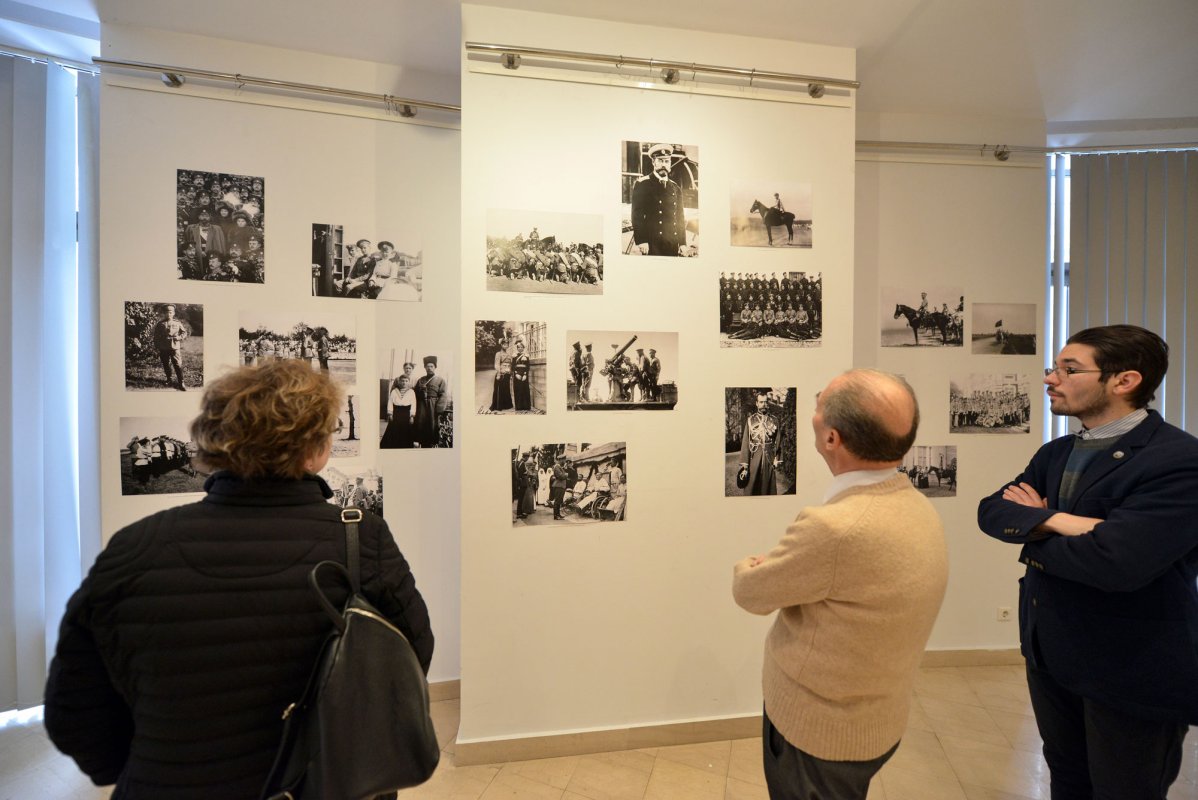 Imagini inedite din viaţa ultimului ţar 2247