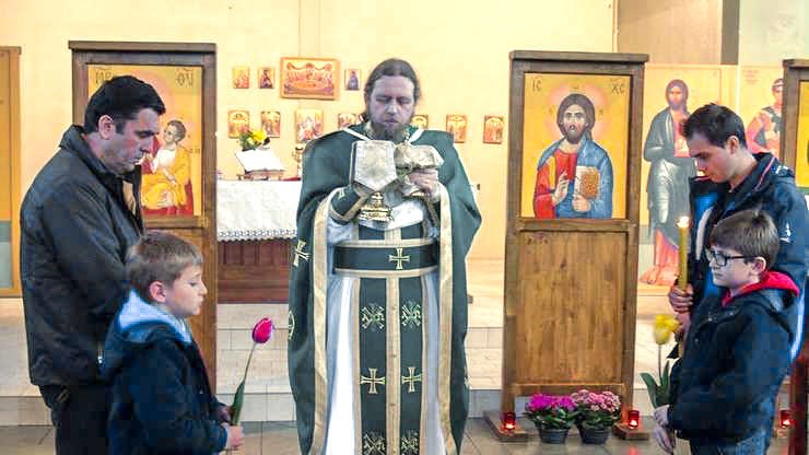 Românii din diasporă și satul lăsat în urmă 2224