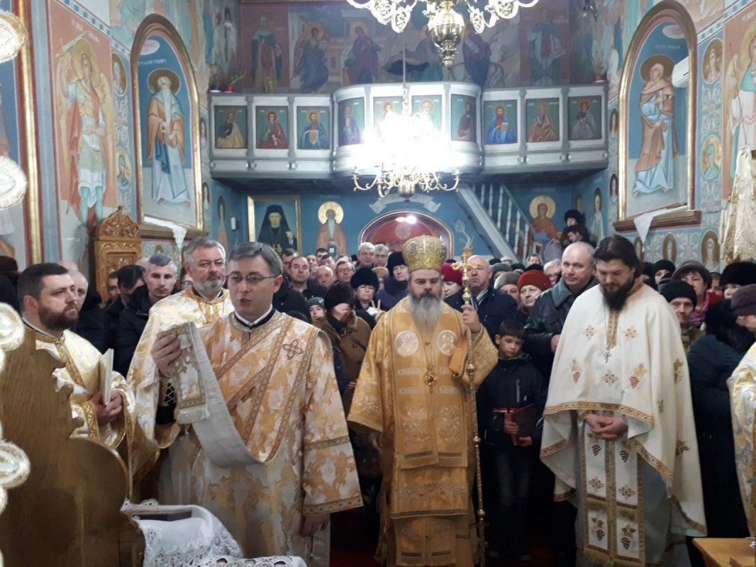Slujbe arhiereşti în Protopopiatul Bârlad 2217