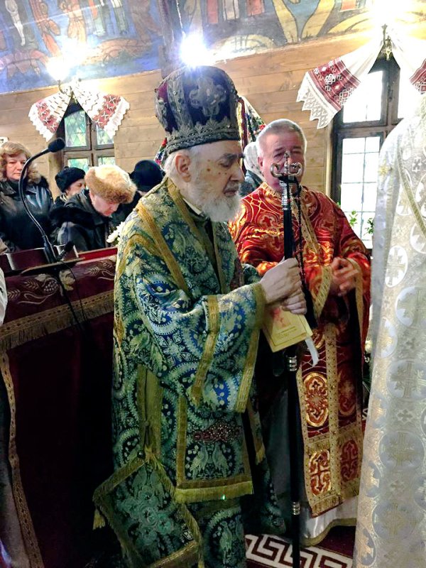 Slujiri arhierești în Mitropolia Banatului 2285