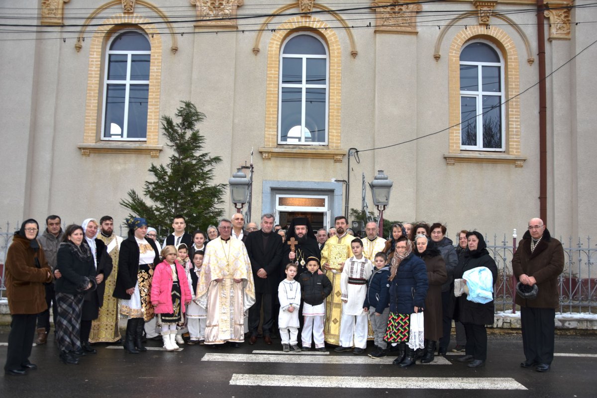 Slujiri arhierești în Mitropolia Banatului 2286