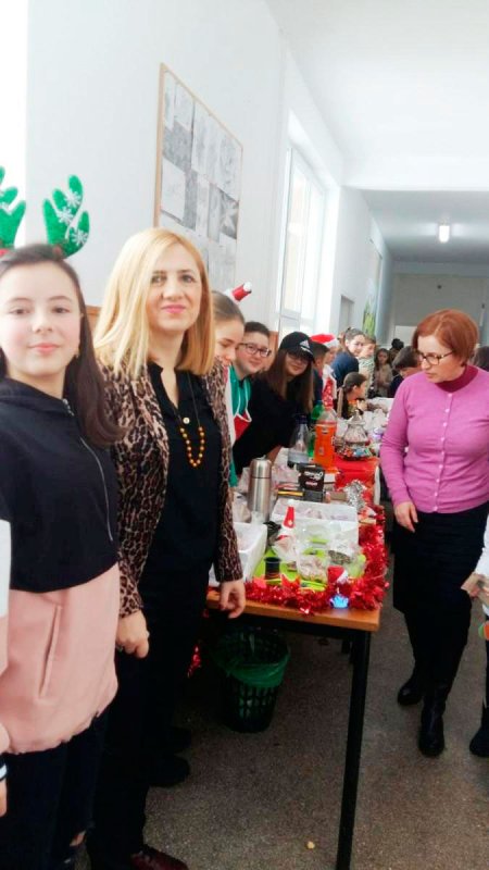 Campanie de voluntariat a elevilor, la Școala „Constantin Brâncuși” din Cluj-Napoca 2188