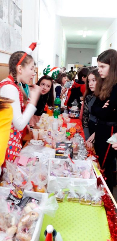 Campanie de voluntariat a elevilor, la Școala „Constantin Brâncuși” din Cluj-Napoca 2189