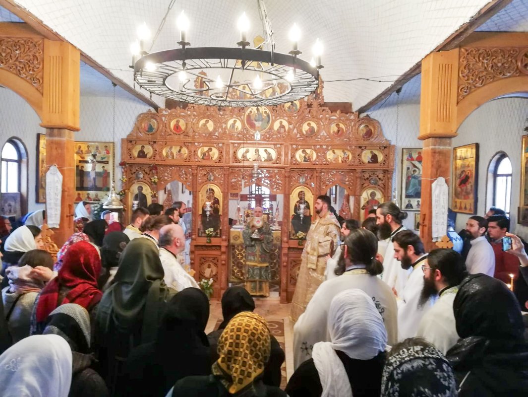 Hramul Paraclisului Facultății de Teologie din Arad 2206