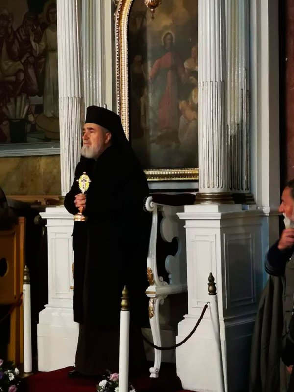Arhiepiscopul Aradului şi-a sărbătorit ocrotitorul spiritual 2138