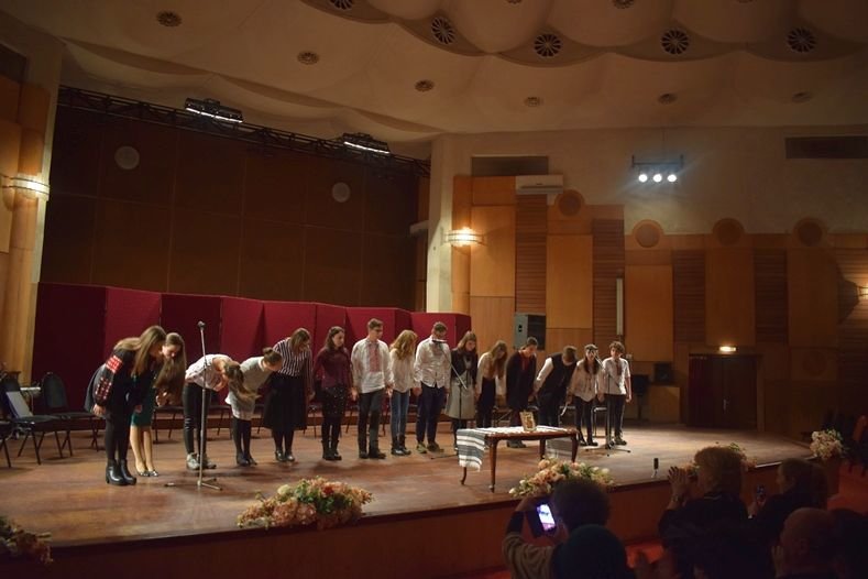 Manifestare culturală la Ateneul Bacău 2090