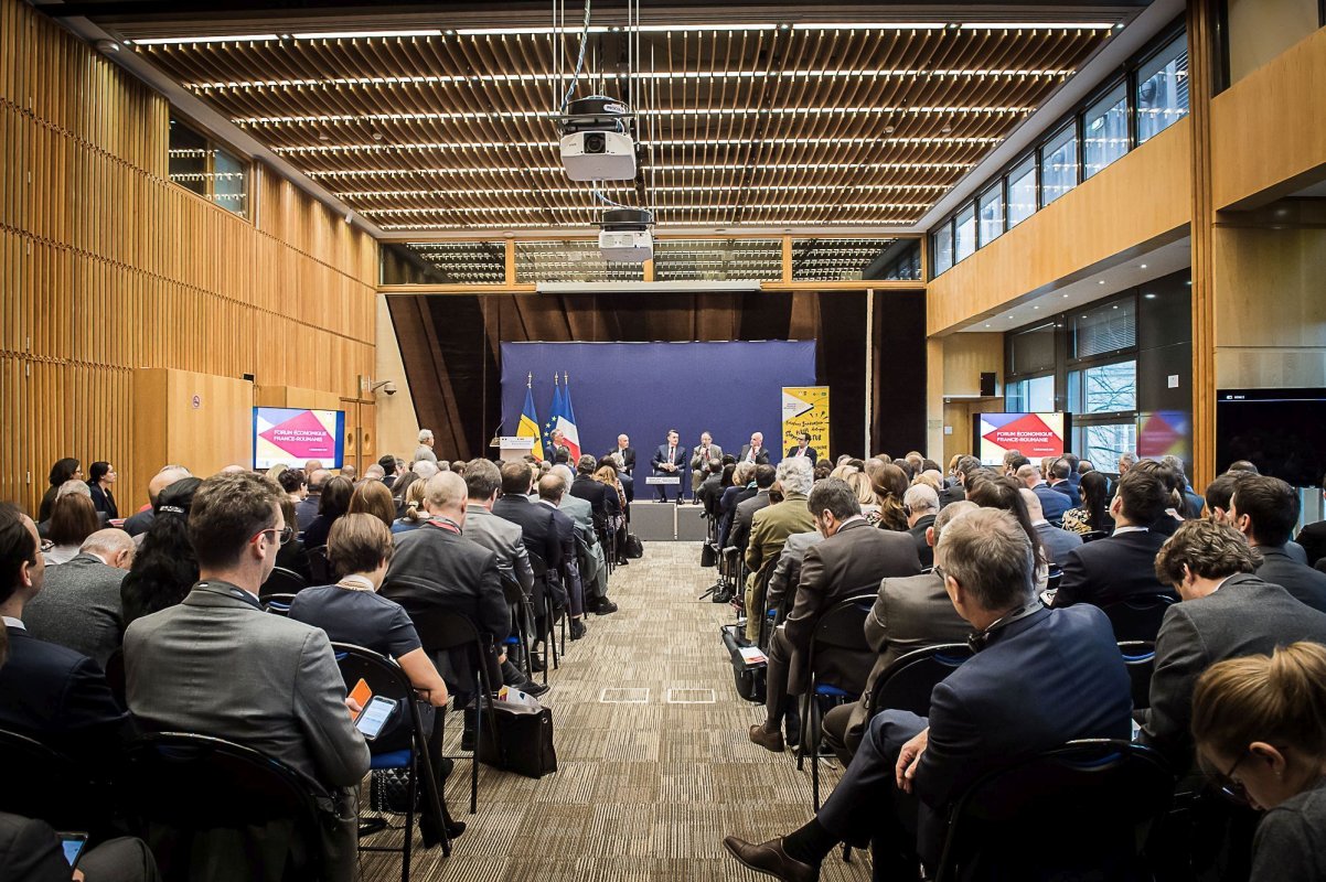 Peste 400 de proiecte în cadrul „Sezonului România-Franţa”  2011