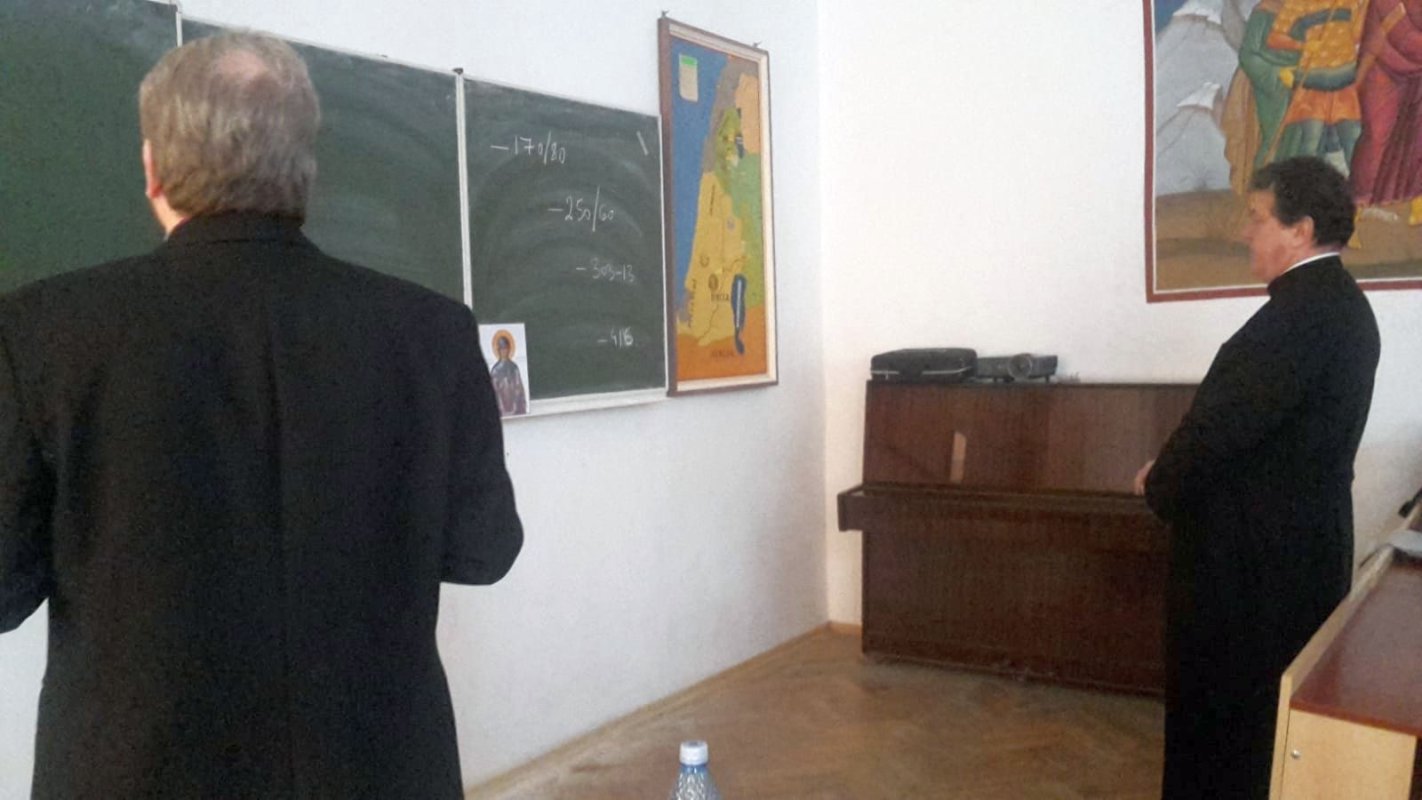 Întâlnire a studenţilor teologi ieşeni cu profesorul dr. Krastu Banev 1795