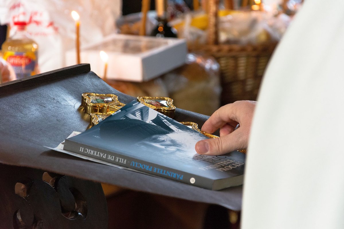 Părintele Proclu pomenit la mormântul său de la Sihăstria Putnei 1787