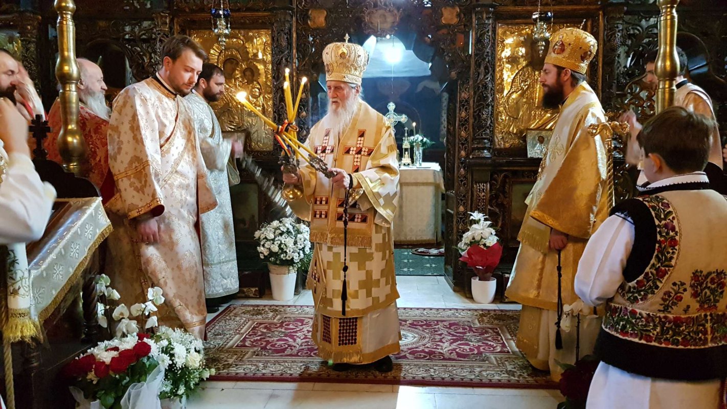 „Când nu ne raportăm la cuvintele Domnului, ne rătăcim” 1716