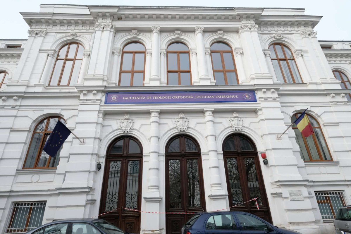 „Teologul are în față nepieritorul exemplu al celor Trei Ierarhi” 1776