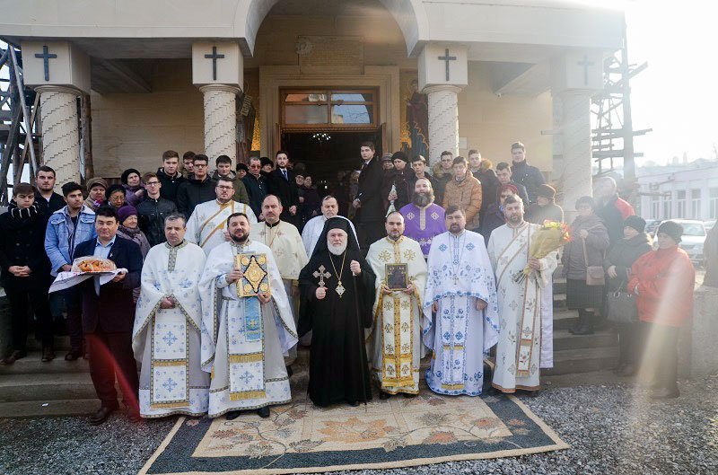 Sfinții Trei Ierarhi, cinstiți în școlile teologice 1626