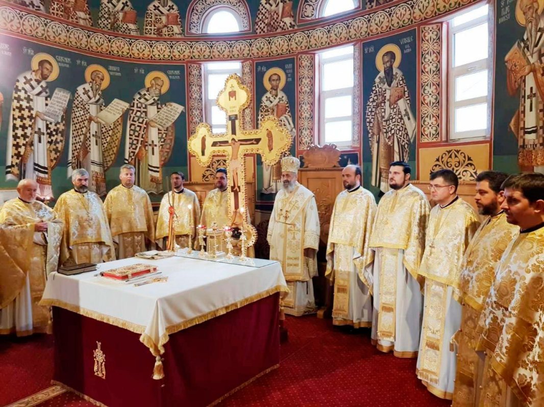 Slujiri arhiereşti la hramul şcolilor teologice, de Sfinţii Trei Ierarhi 1578