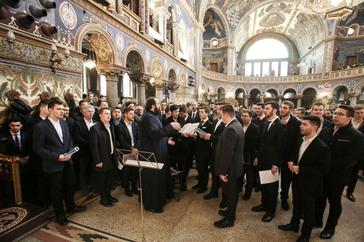 Slujiri arhiereşti la hramul şcolilor teologice, de Sfinţii Trei Ierarhi 1593