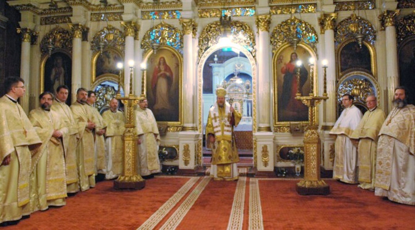 Studenții și elevii teologi din Arad și Caransebeș și-au cinstit ocrotitorii 1606