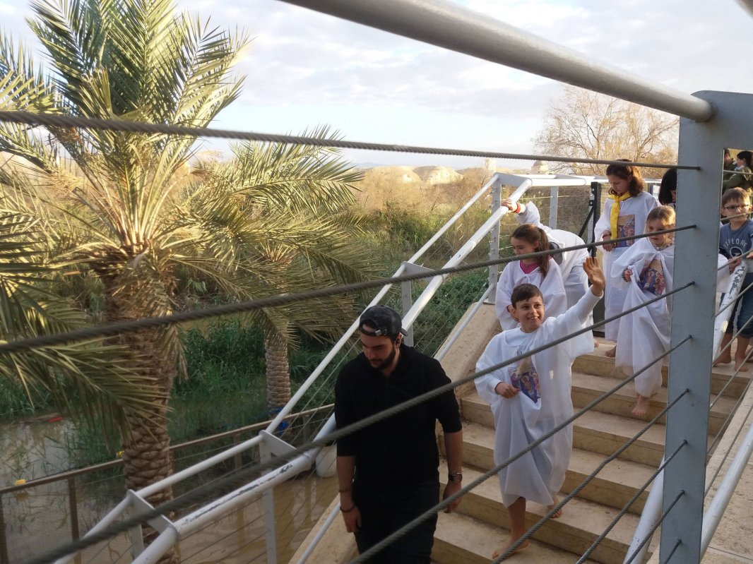 Tineri și copii pelerini în Țara Sfântă 1611