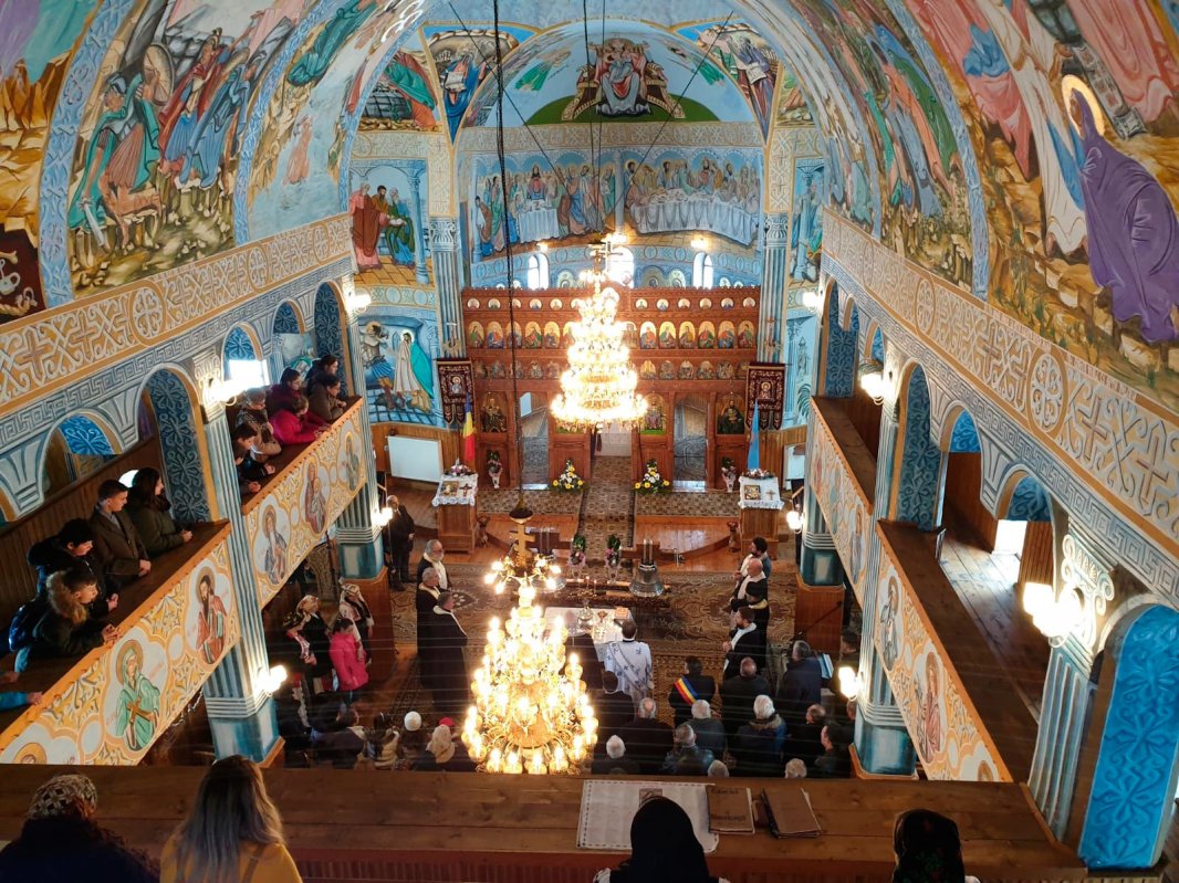 Sfinţiri şi binecuvântări arhiereşti în Protopopiatul Huedin 1526