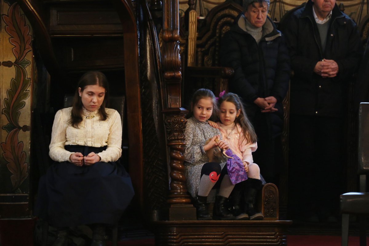 Slujiri arhierești la praznicul Întâmpinării Domnului 1460