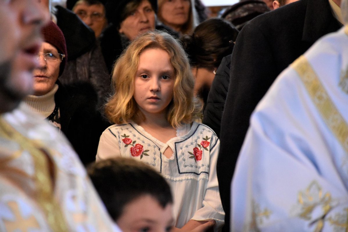 Slujiri arhierești la praznicul Întâmpinării Domnului 1463