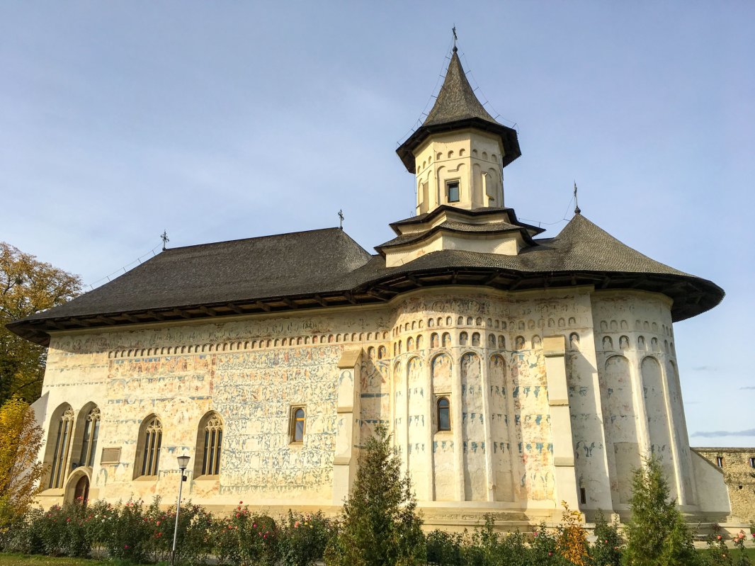 Comorile Suceviţei dăruite contemporanilor 1399