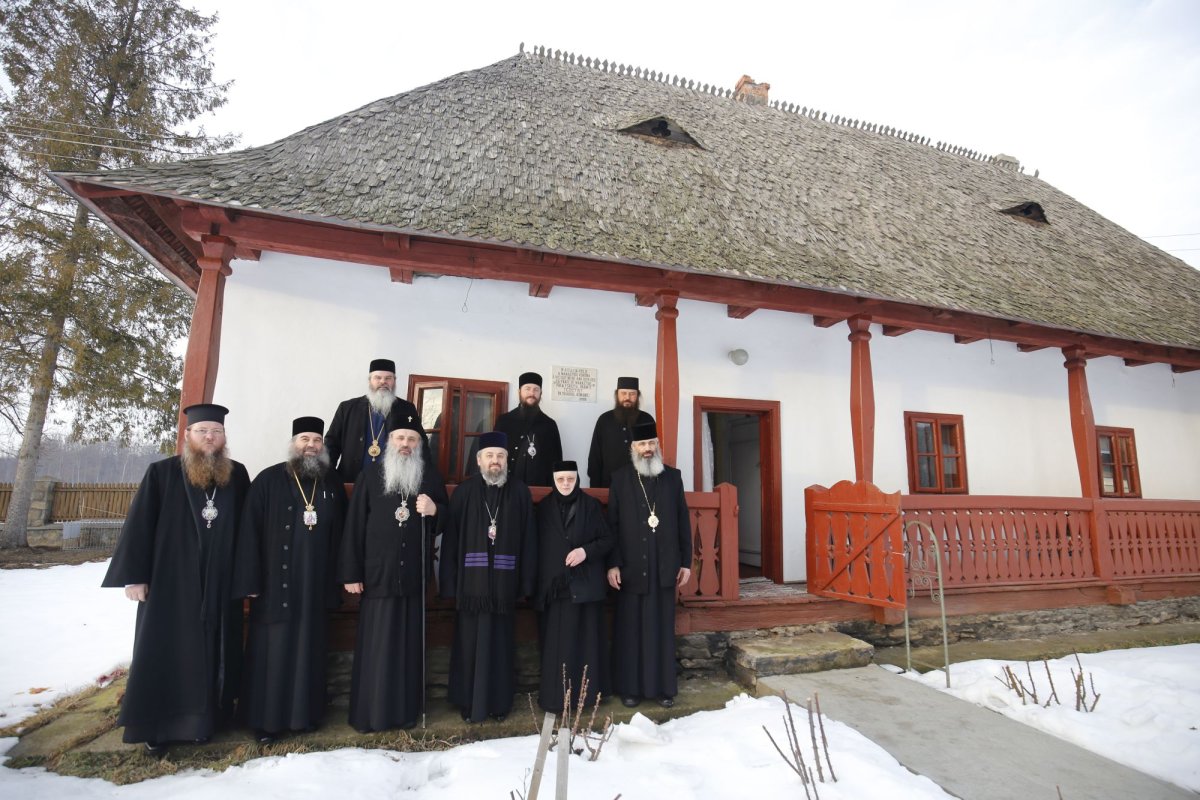 Şapte ierarhi în pelerinaj în patria Patriarhului Teoctist 1251
