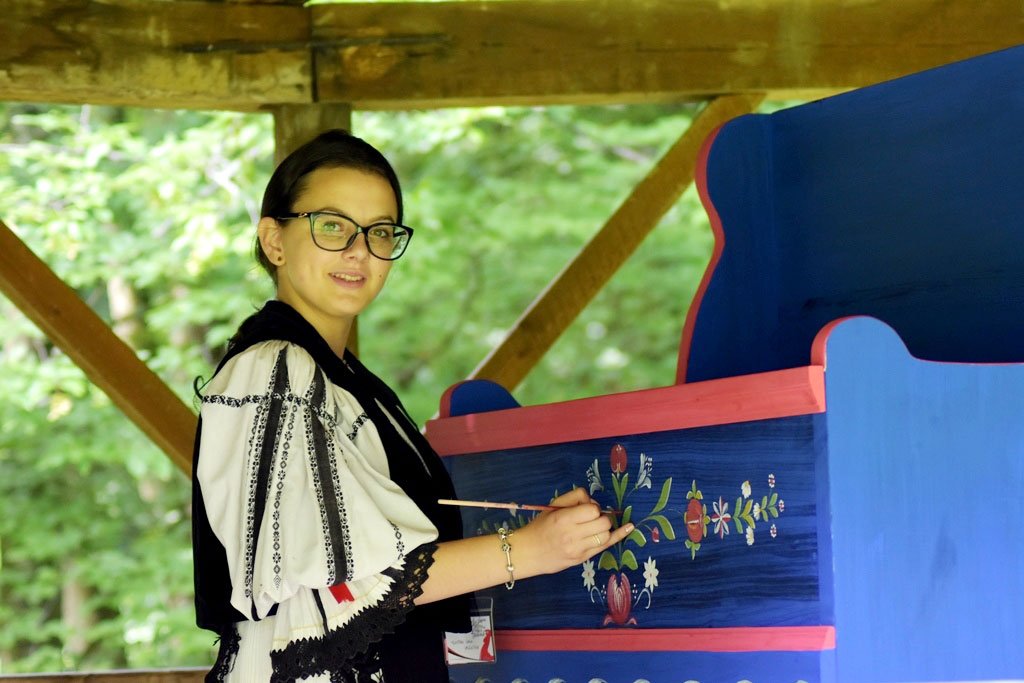 Olimpiada „Meşteşuguri Artistice Tradiţionale”, ediţia a XXIV-a, faza judeţeană 1202