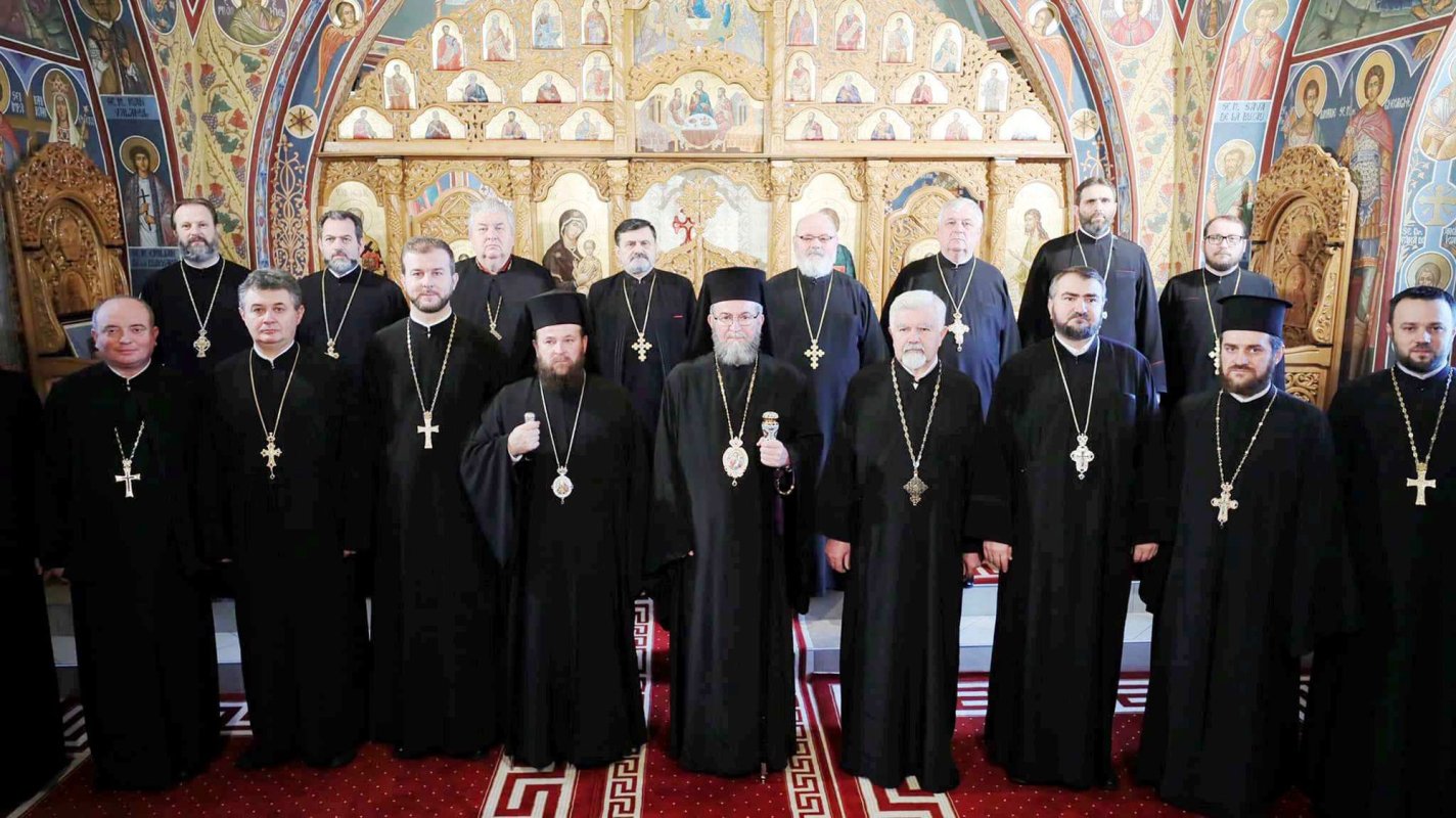 Şedinţă cu protopopii din Episcopia Maramureşului şi Sătmarului 1198