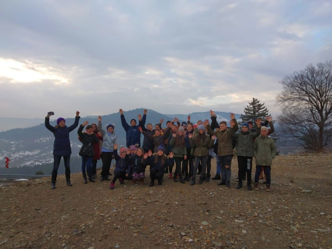 Tabără în judeţul Neamţ  pentru beneficiarii Centrului „Cosma şi Damian” 1158