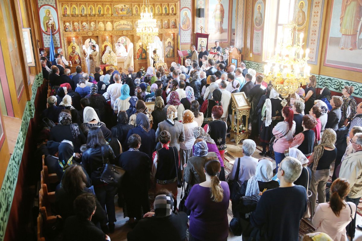 Șirnea, vatră de rugăciune ocrotită de Munții Piatra Craiului 1107