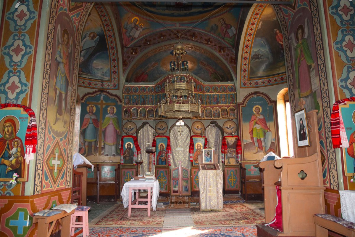 Un secol de la zidirea bisericii din Bulzești 1112