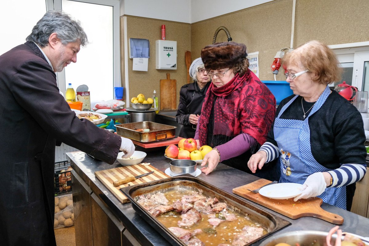 Întâlniri providențiale pe drumul faptelor bune 1025
