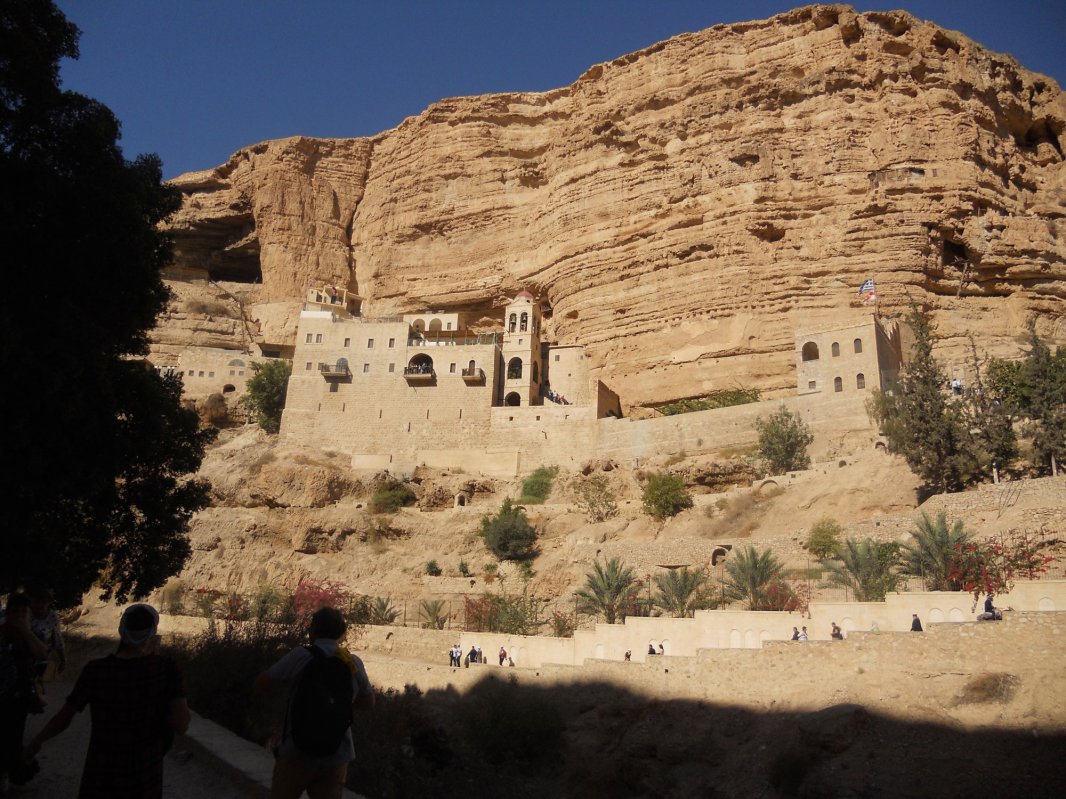 Pelerinul, gazdă și „primitor de Dumnezeu” 1051