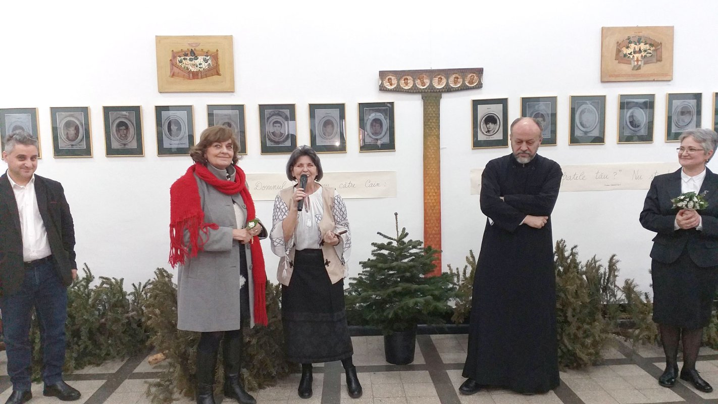Expoziţie dedicată jertfei şi martiriului 864