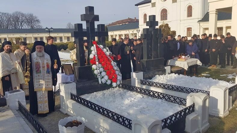 Omagiu pentru Episcopul „milostiv şi bun” Ilarion Mircea Băcăuanul 807