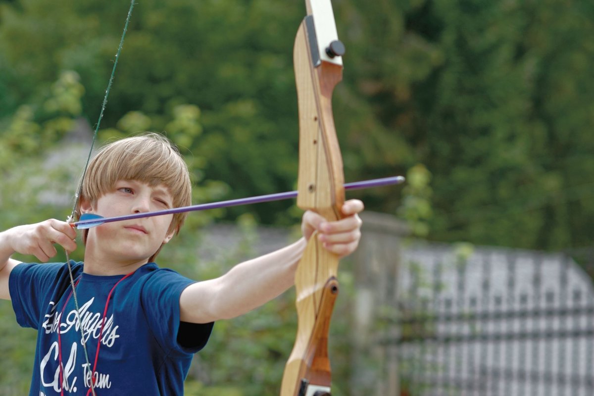 Nouă ani de tabără „Floare de colţ” la Durău 752