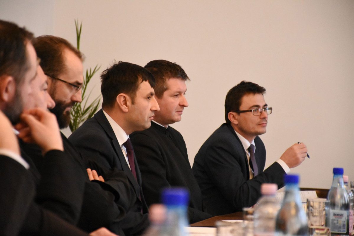 Şedinţă cu protopopii la Centrul Eparhial din Cluj-Napoca 789