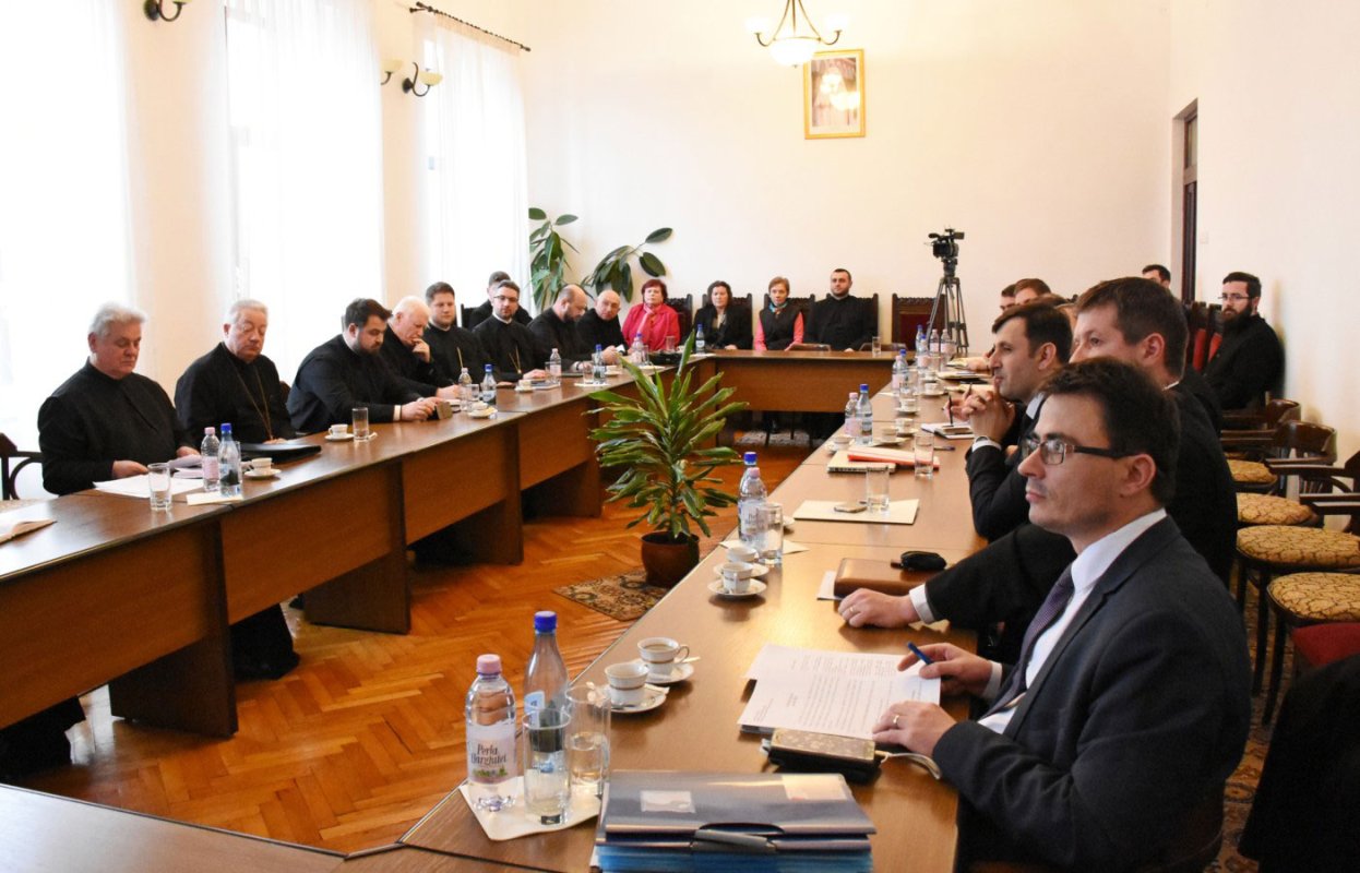Şedinţă cu protopopii la Centrul Eparhial din Cluj-Napoca 790