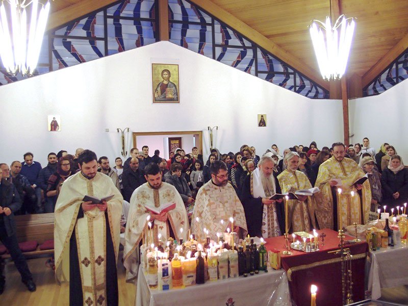 Vizite arhierești la românii din Germania 763