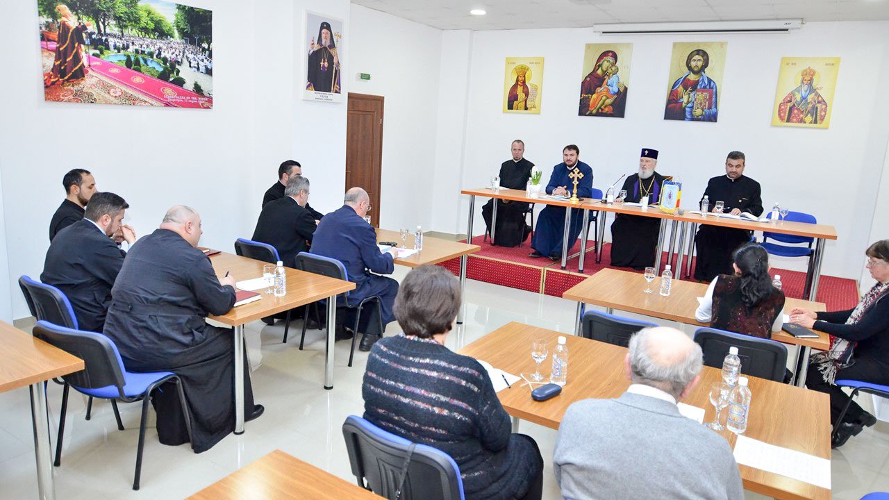 Adunarea generală a CAR a Eparhiei Târgoviștei 643