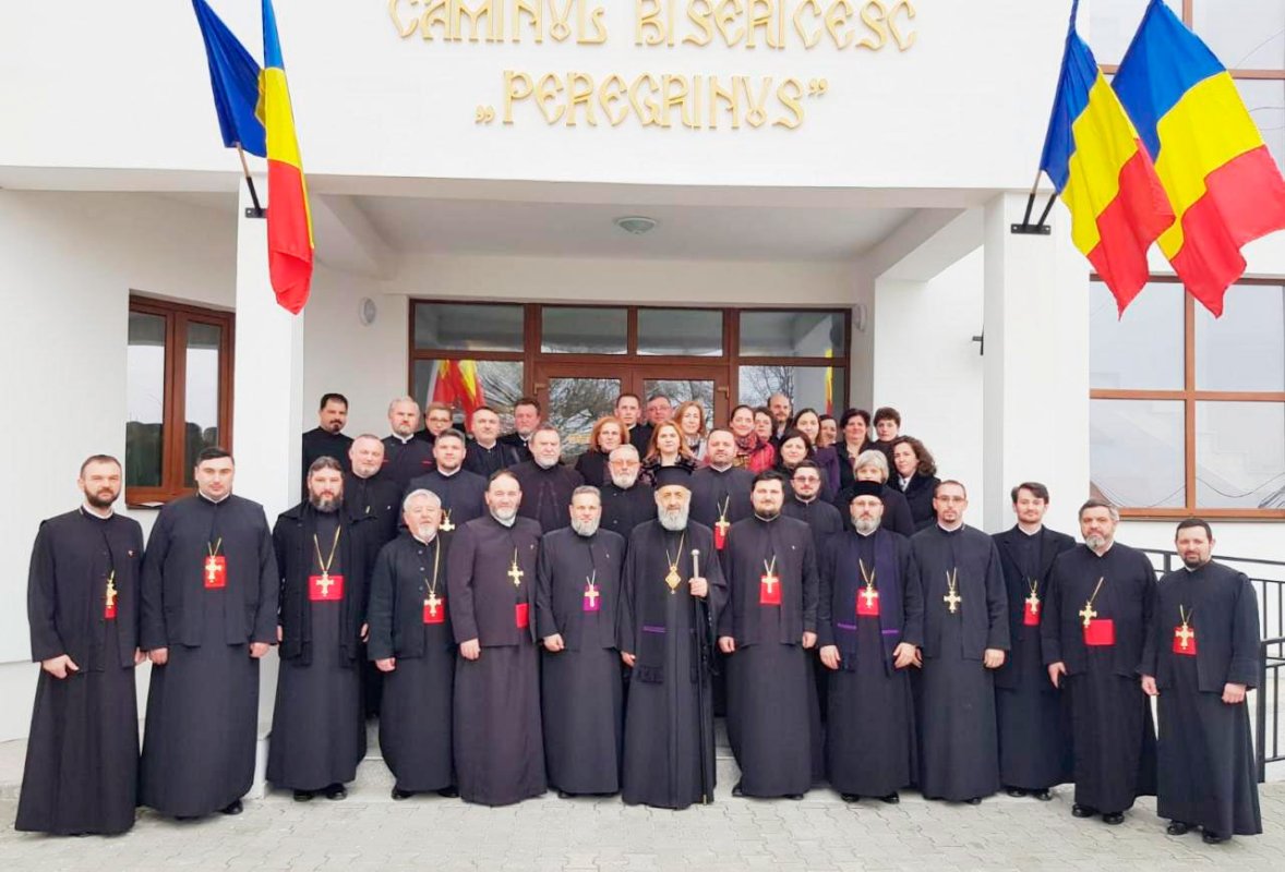 Ședința anuală CAR din Arhiepiscopia Alba Iuliei 673