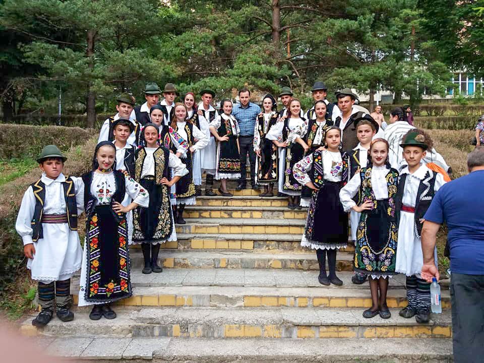 Spectacol caritabil în Parohia Verendin 682