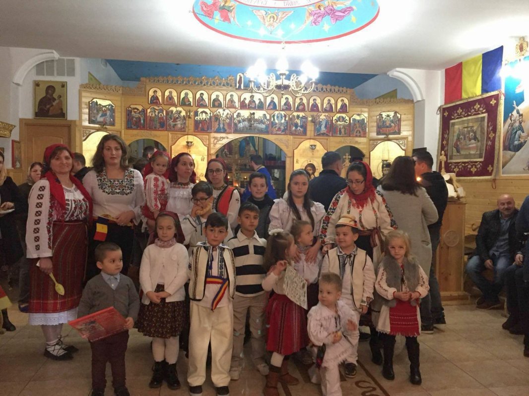 „Prin Sfânta Biserică, ne simțim și aici ca acasă” 956