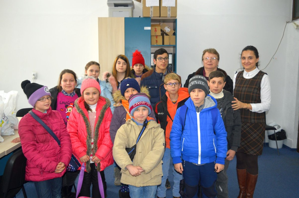 Activităţi umanitare ale Fundaţiei medicale „Providenţa” în mediul rural 529