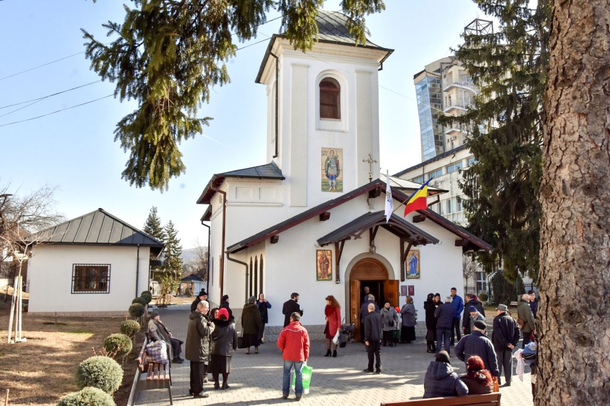 Începutul Triodului în Arhiepiscopia Râmnicului 571