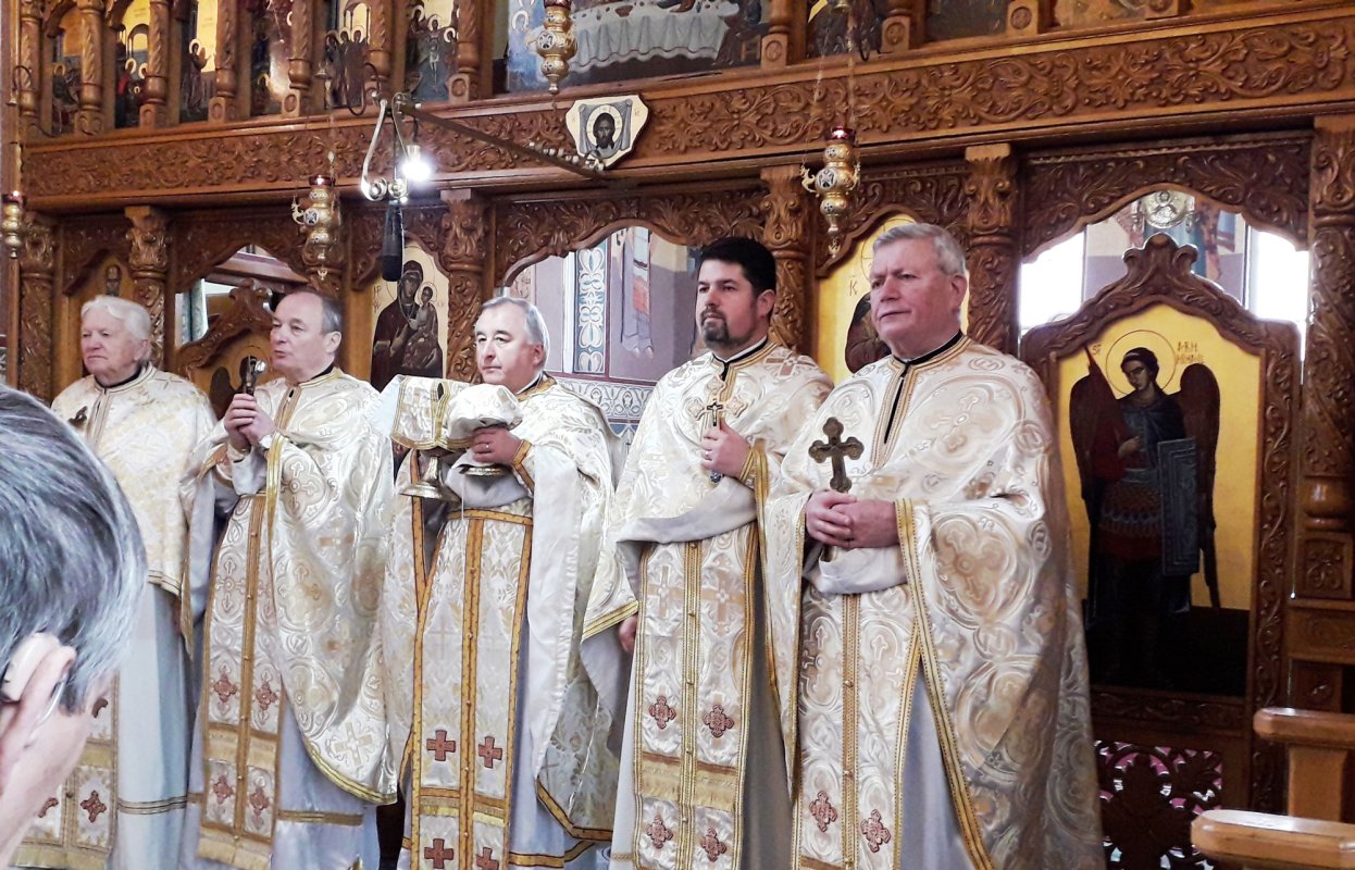 Activităţi caritative şi duhovniceşti la parohia clujeană „Nașterea Domnului” 506