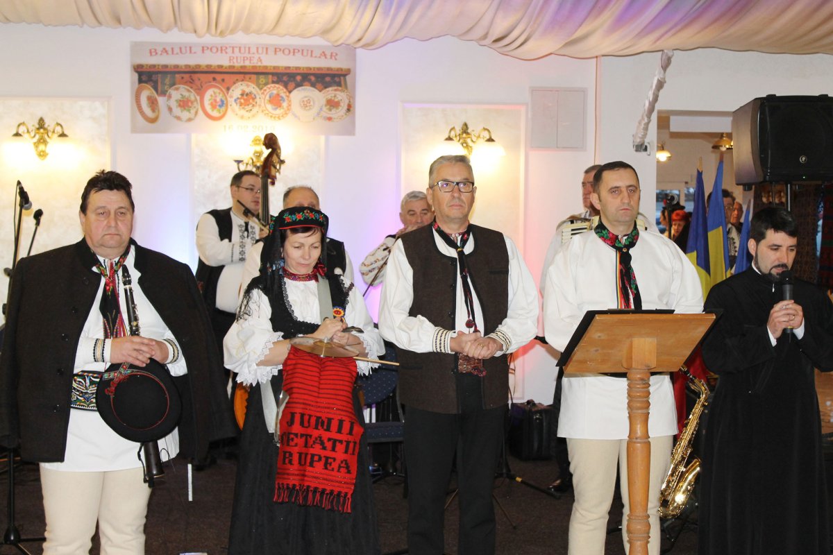 „Balul portului popular” la Rupea, județul Brașov 499
